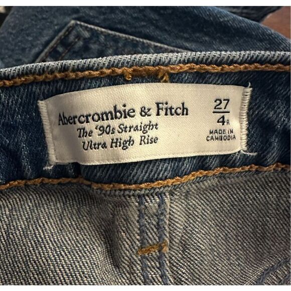 Abercrombie & Fitch 90’s Straight Ultra High Rise Jeans Sz 4 - Picture 7 of 8